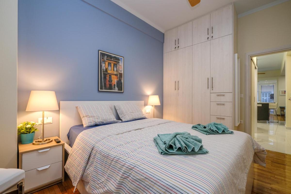 Piraeus 4Th Floor Apartment Luaran gambar